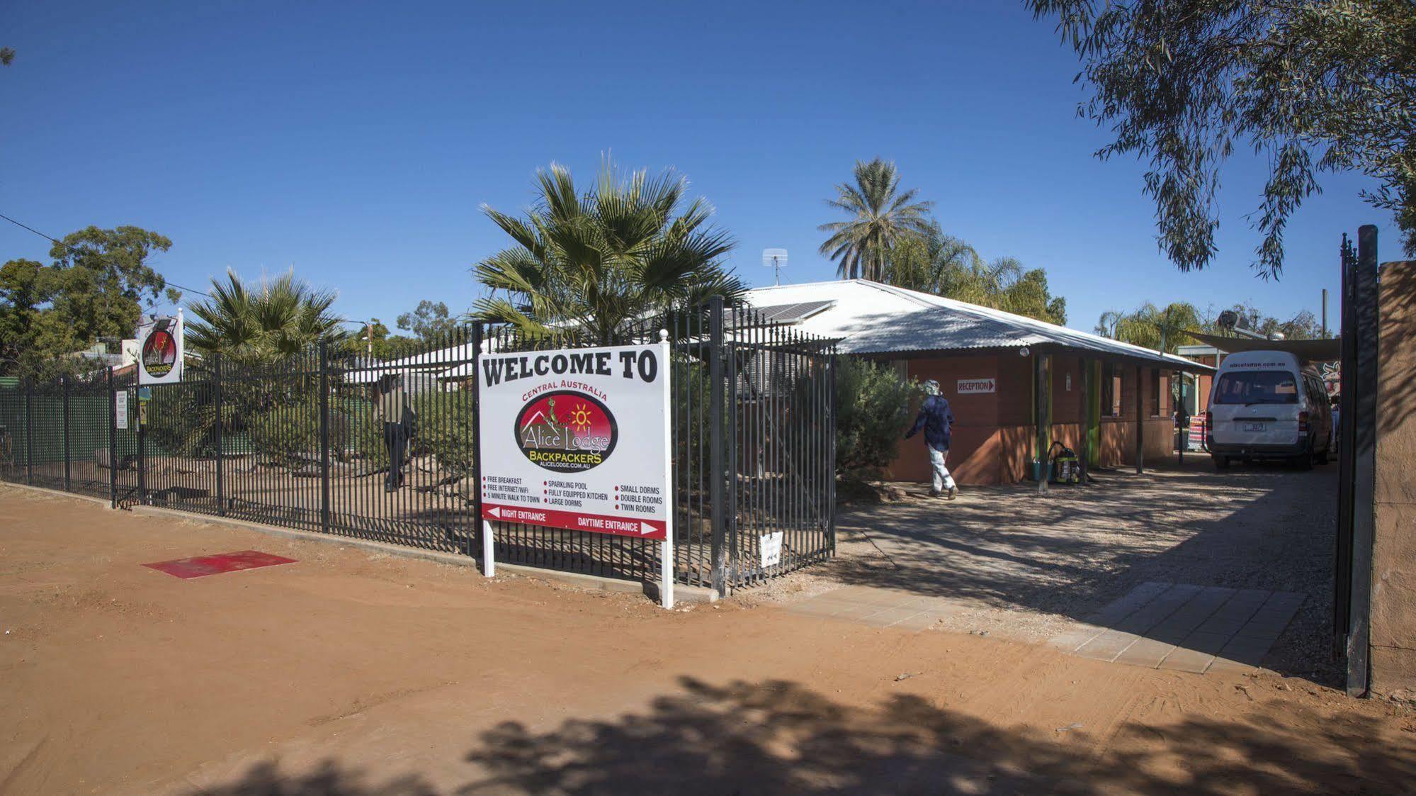 Alice Lodge Alice Springs Exteriör bild